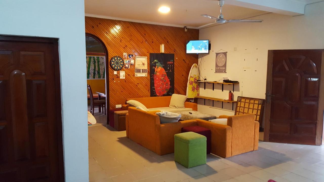 Ostello The Backpack Hub At Weligama Esterno foto
